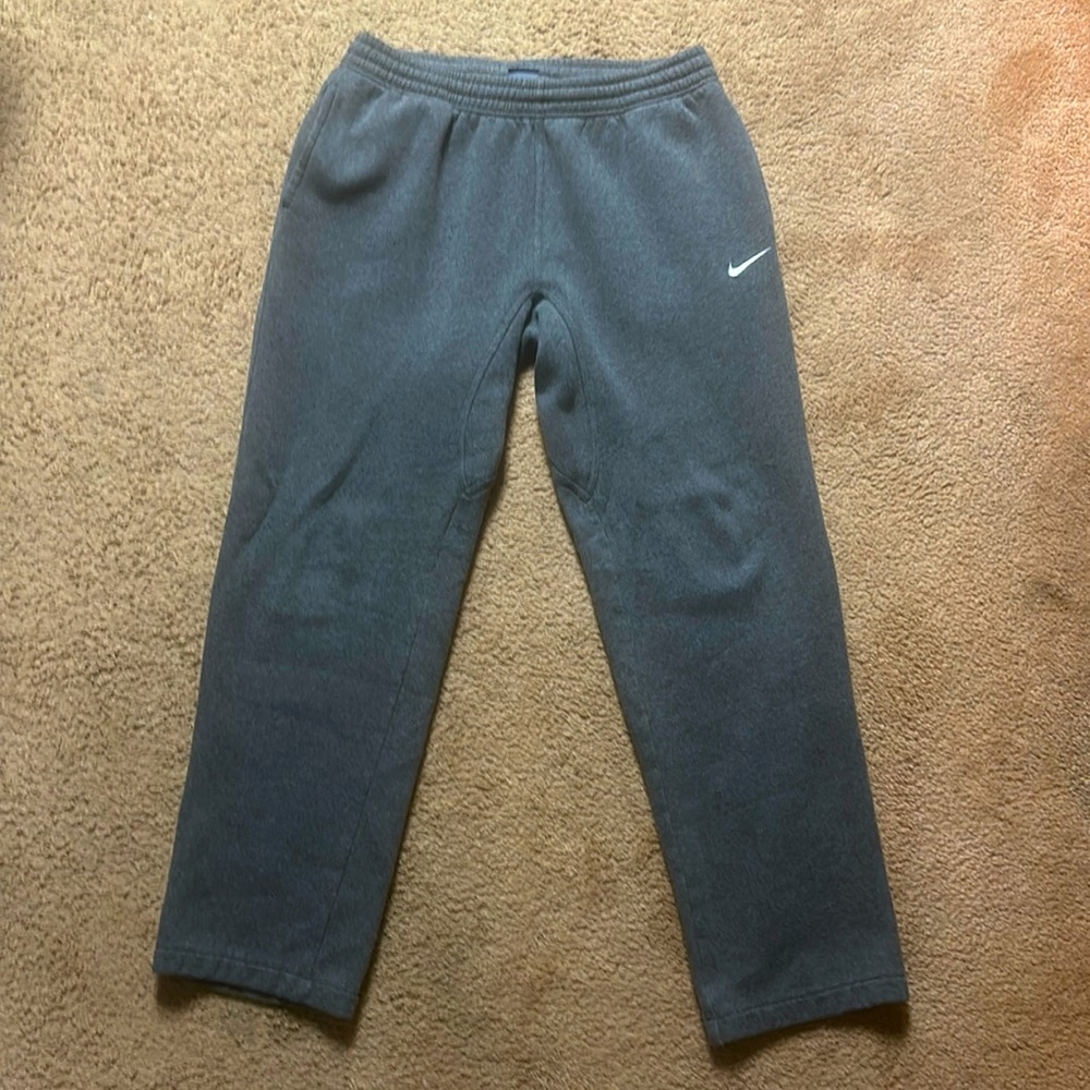 Nike Grey Sweatpants Men’s Large
